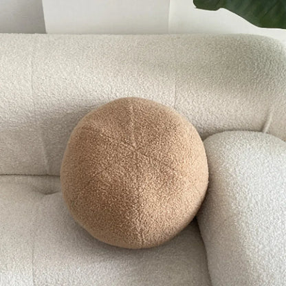 Nordisk Bouclé Abstrakt Kudde – Minimalistisk Plysch Kudde | Veska Boll mjölk te