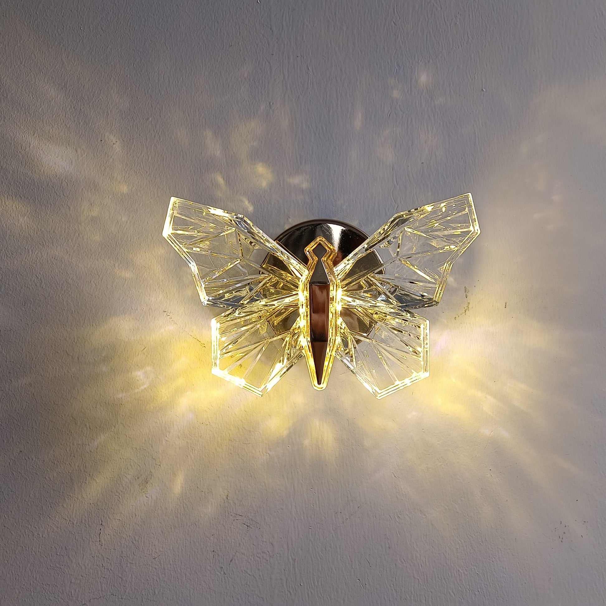 Nordisk Fjäril Vägglampa | Veska
