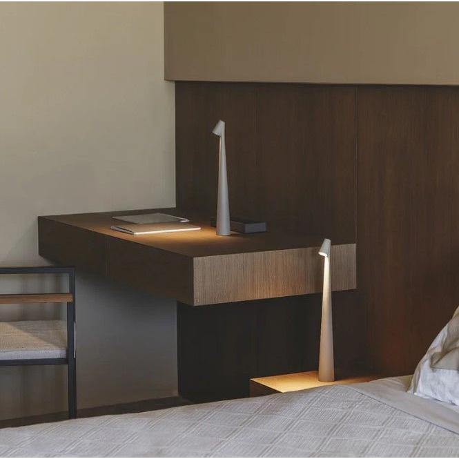 Nordisk Minimalistisk LED Trådlamp Bordslampa | Veska