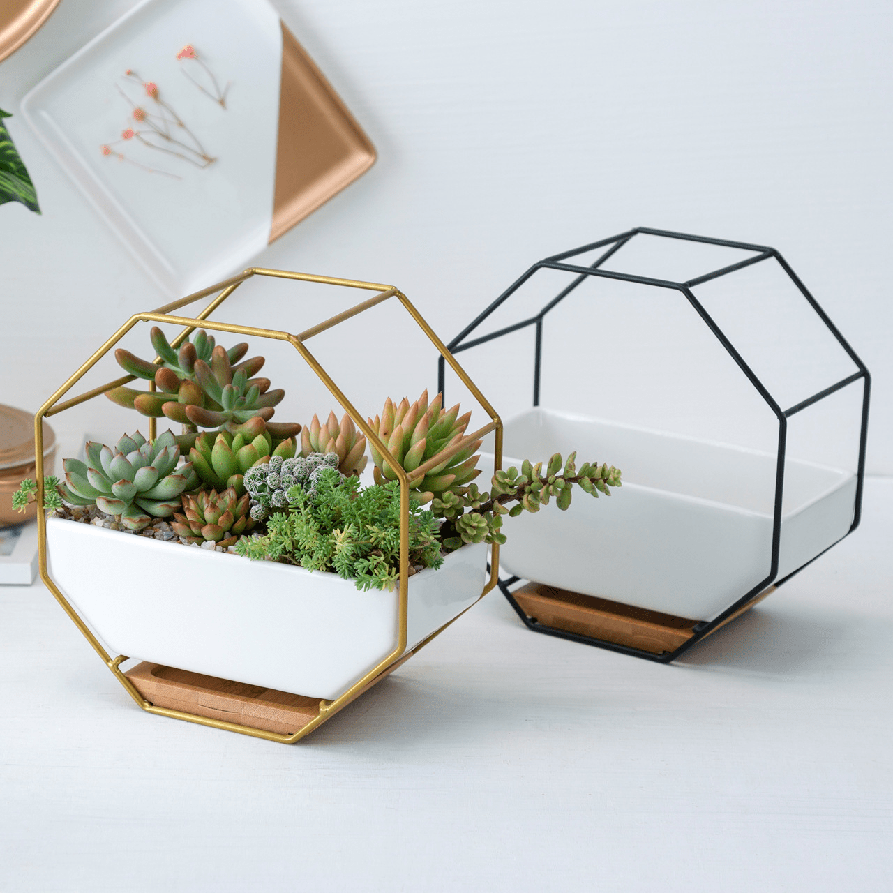Nordisk oktagonal väggvase | Veska 1x Svart + 1x Guld (€20 RABATT)