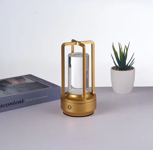 Nordisk Uppladdningsbar Lampa | Veska Guld