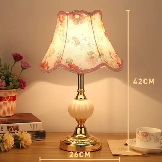 Nordisk Vintage Bordslampa – Klassisk Retro Bordslampa för Stilig Dekor | Veska Stil 1