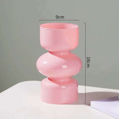 Nordiska Glasvaser i en Variation av Färger | Veska Rosa