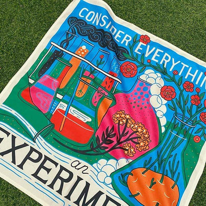 Överväg Allt som ett Experiment Tapestry | Veska