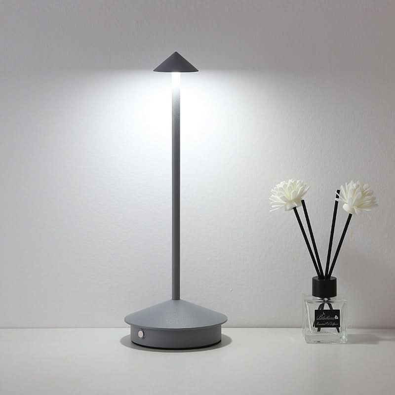 OxaLED Bärbar Sladdlös Uppladdningsbar Bordslampa | Veska Silver