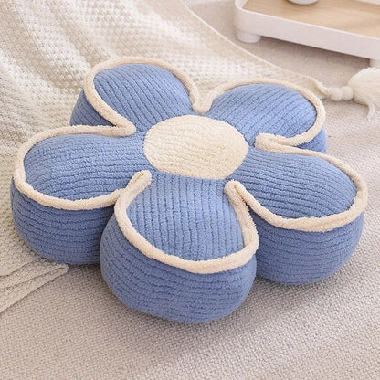 Pastell Fluffy Blomkudde | Veska Himmelsblå