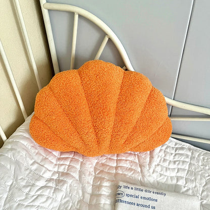 Pastell Skal Kudde – Fuzzy Bouclé Plush Kudde | Veska Orange 35x25cm