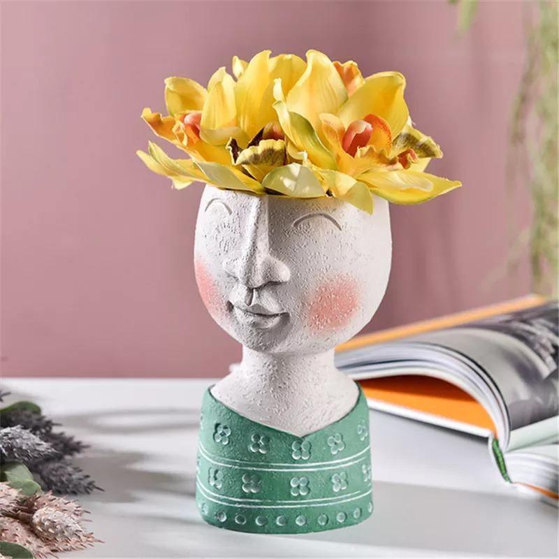 Persona Karikatyr Skulptur Kruka | Veska Lily