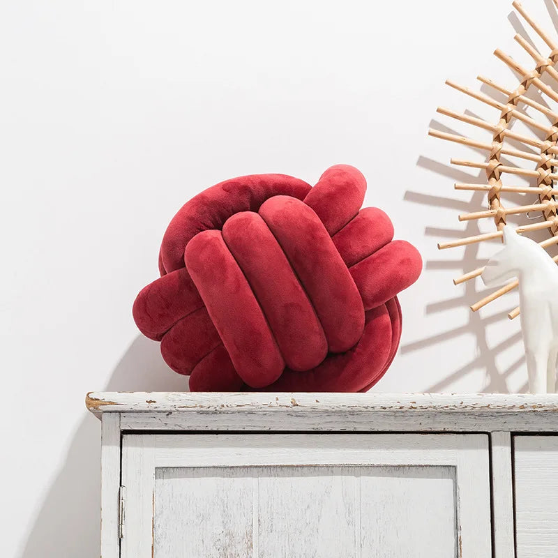 Plush Knot Kudde (Sammet) | Veska Knot rödvins