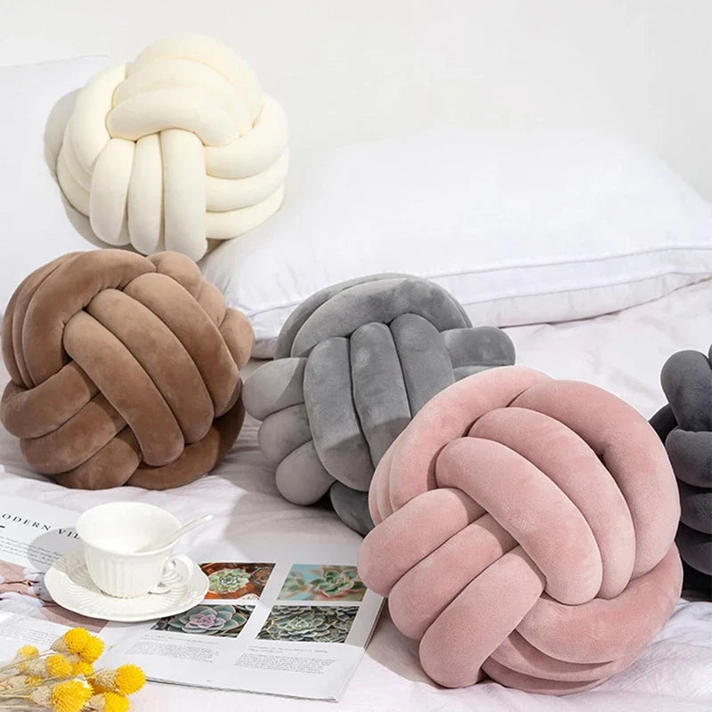 Plush Knot Kudde (Sammet) | Veska