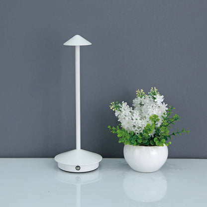 Portabel bordslampa - Sladdlös lampa inspirerad av dimbar Pina Pro | Veska