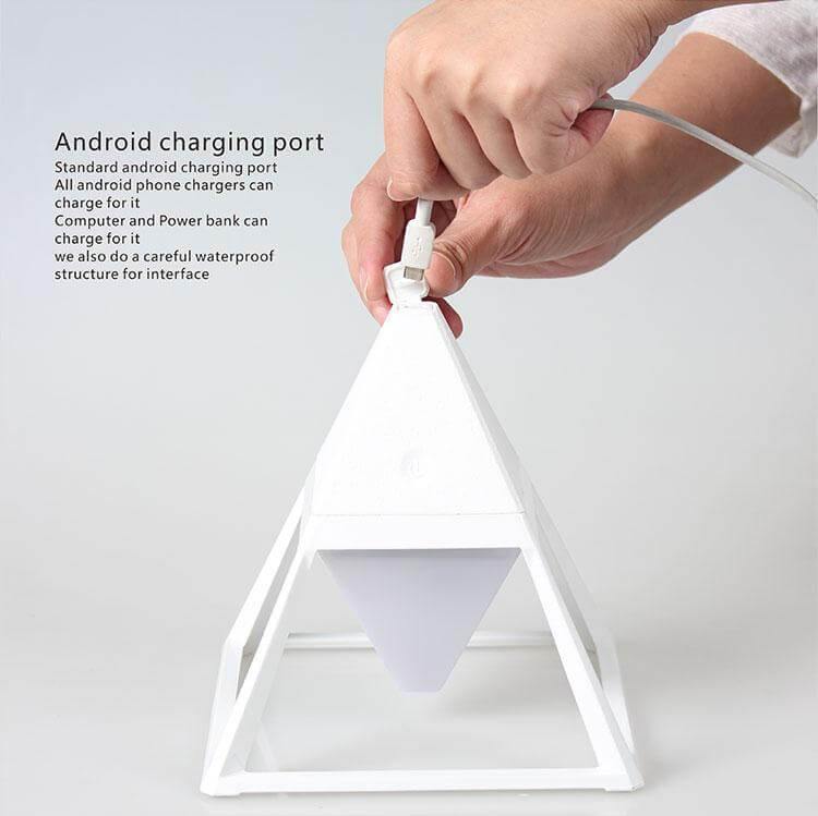 Pyramid Modern Touch Sänglamp Dekor | Veska