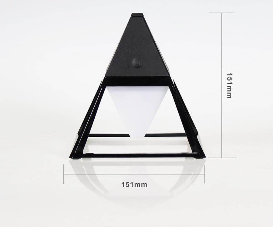 Pyramid Modern Touch Sänglamp Dekor | Veska