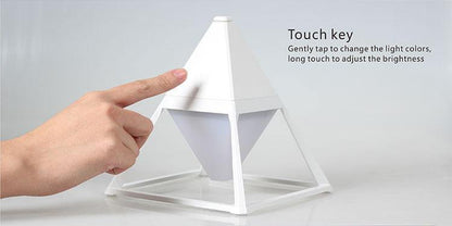 Pyramid Modern Touch Sänglamp Dekor | Veska