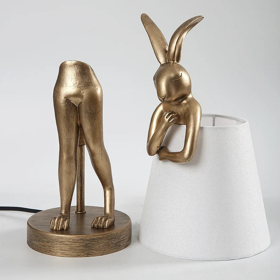 Rabbit Table Lamp – Dimbart LED Nattljus i Modern Design för Barnrum & Vardagsrum | Veska