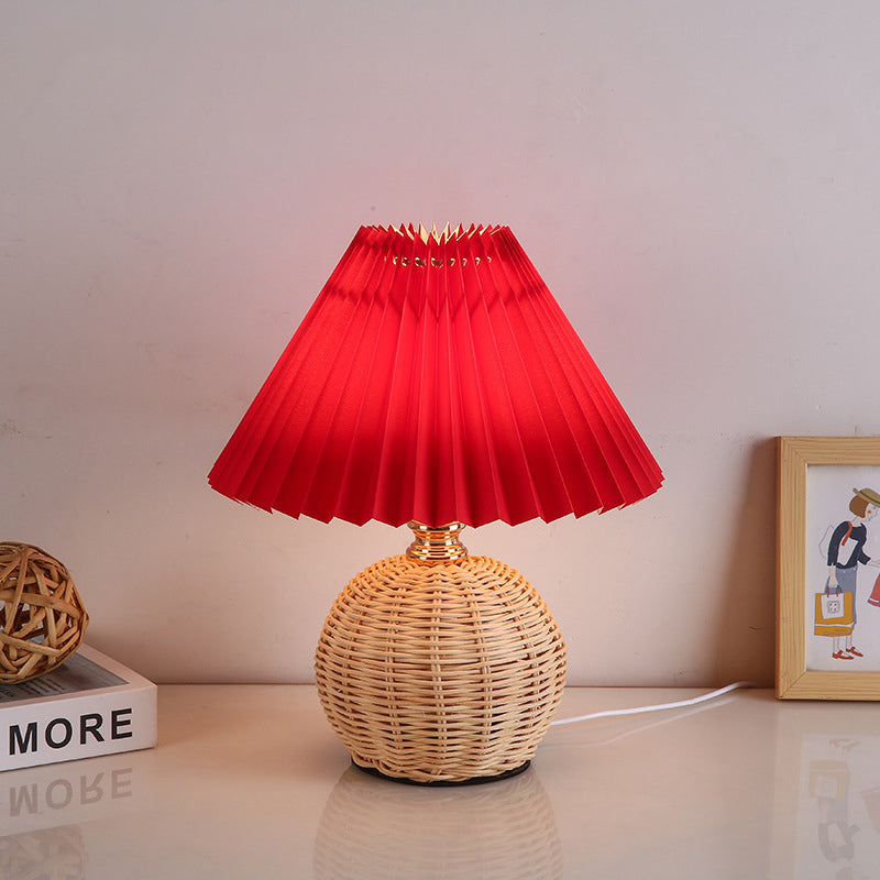 RattaLume Nordic LED Bordslampa | Vävd Rattan & Fällbar Tygytter | Stämningsljus | Dekor för Sovrummet | Veska Rot 5V