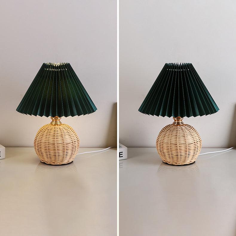 RattaLume Nordic LED Bordslampa | Vävd Rattan & Fällbar Tygytter | Stämningsljus | Dekor för Sovrummet | Veska