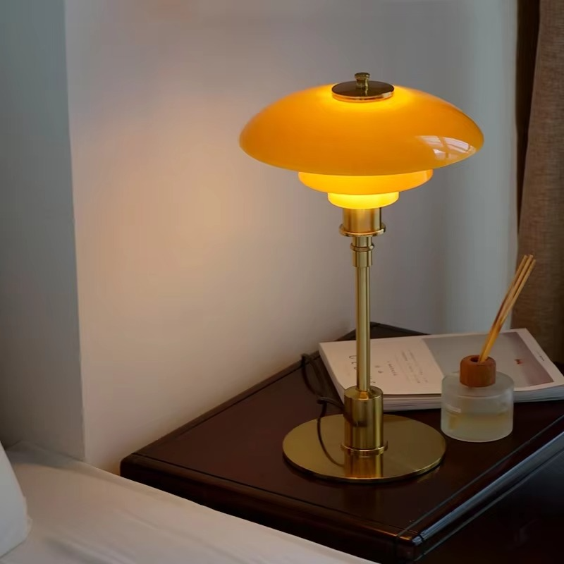 Retro Design Glas Bordslampa | Veska