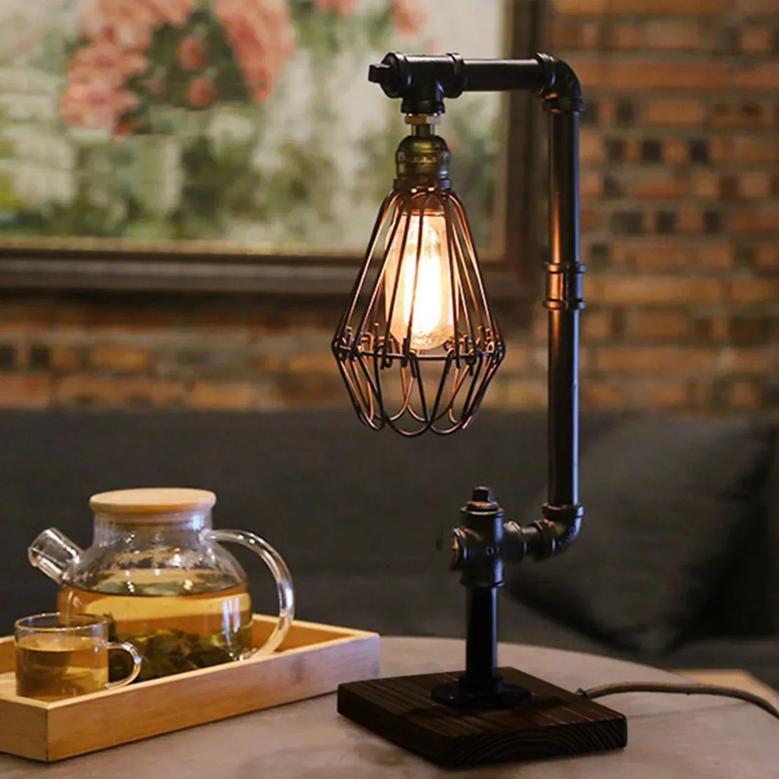 RetroCharm – Retro bordslampa i metall | Veska Het