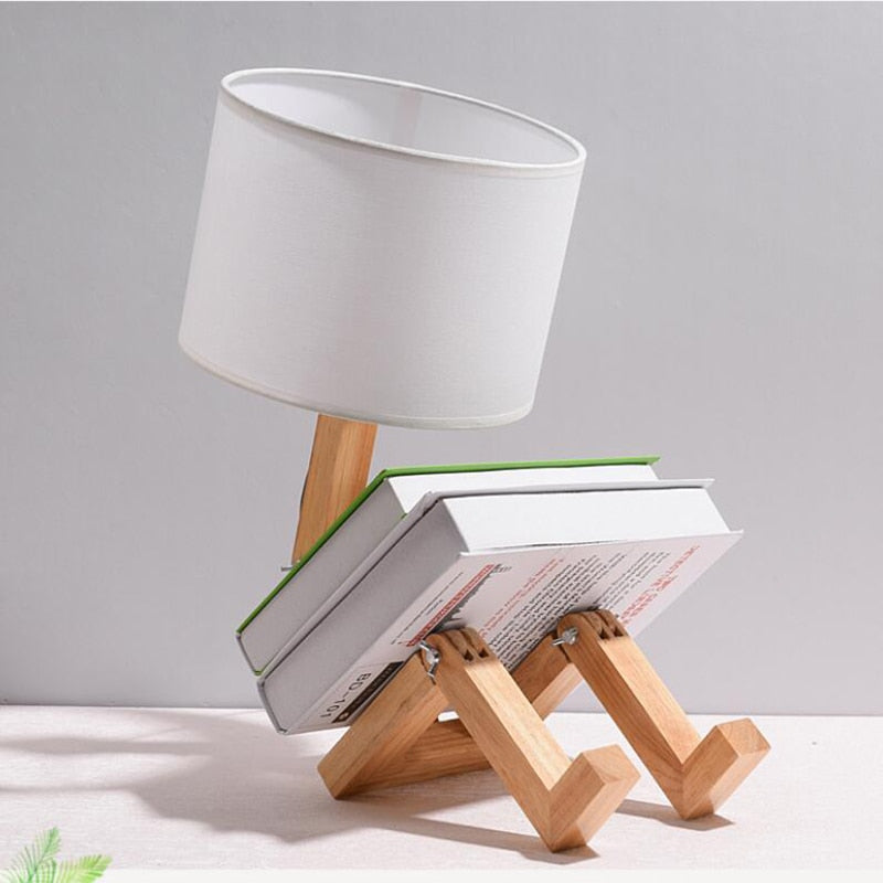Robot Form Trä Bordslampa | Veska
