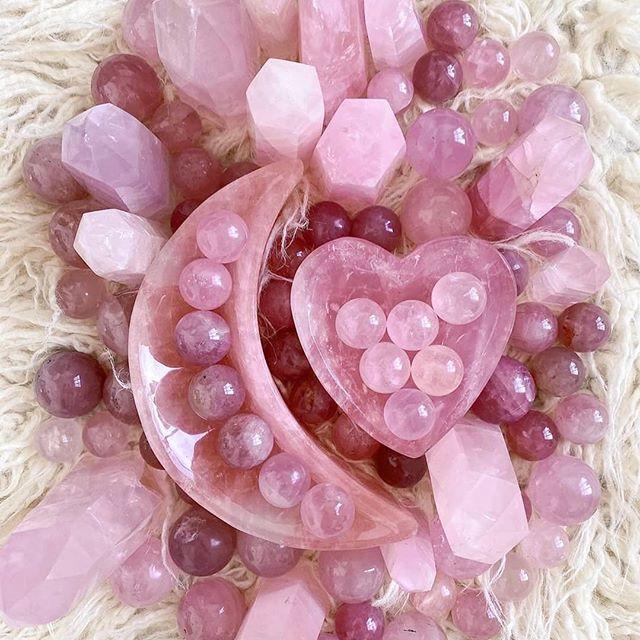 Rose Quartz Healing Crystals | Veska