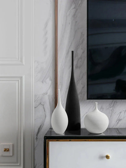 Royallure Minimalist Keramiska Vaser - Svart & Vit Konst Par | Veska
