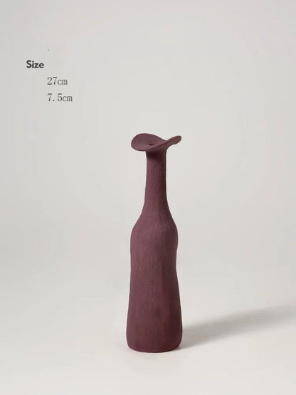 Royelux Morandi Färg Nordisk Vas tidlös elegans i keramikart | Veska Vinhussinröd 27x7.5cm