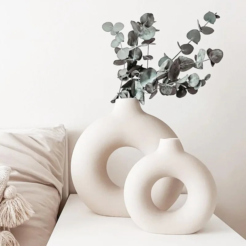 Royelux Nordic Hollow Ceramic Vase - Nutida Dekorativ Mästerverk | Veska