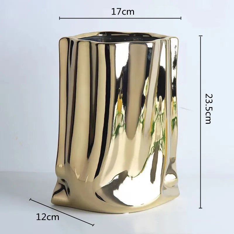 Royelux Silver Ruffle Plate Ceramic Vase Elegans Omdefinierad | Veska