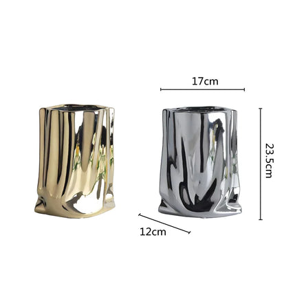 Royelux Silver Ruffle Plate Ceramic Vase Elegans Omdefinierad | Veska