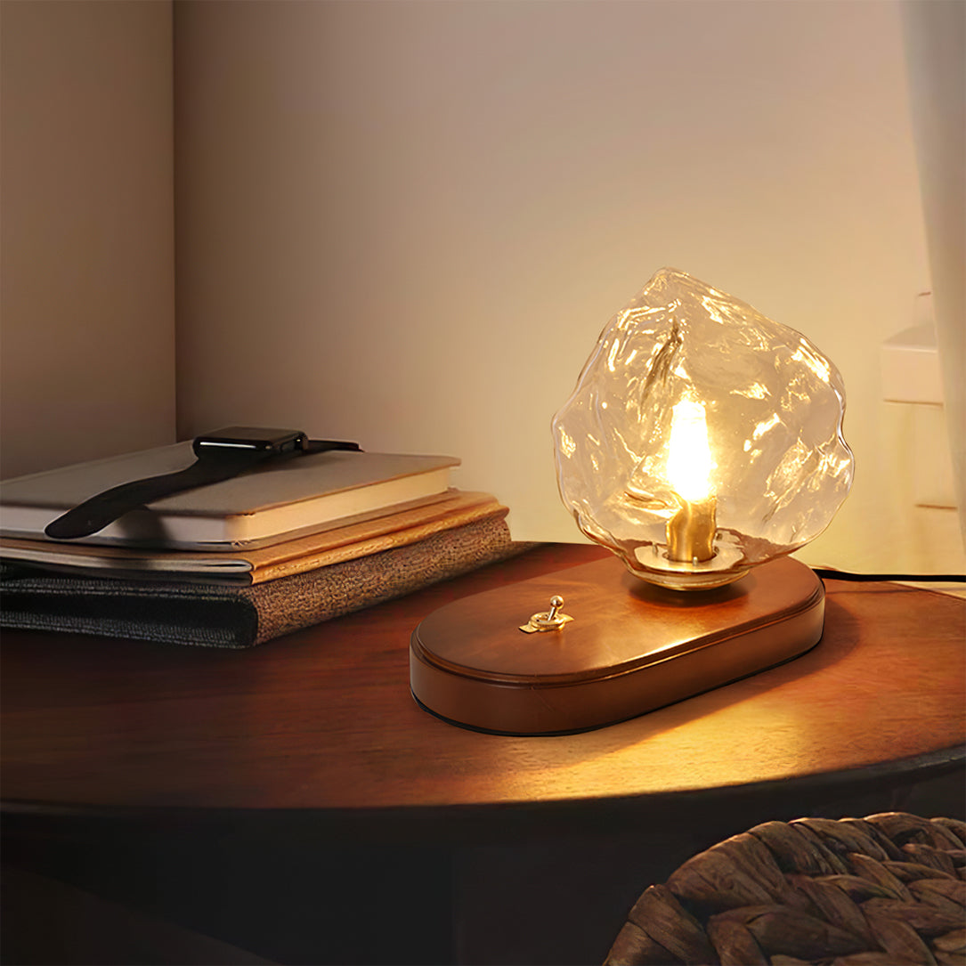 RusticLume – Amber Glas och Trä Bordslampa | Veska