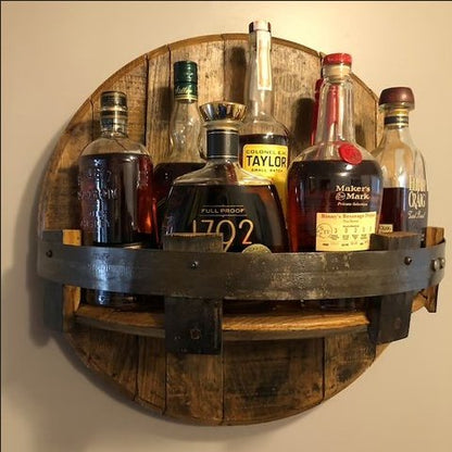 Rustik ek vägghylla för whiskeyburkar | Veska