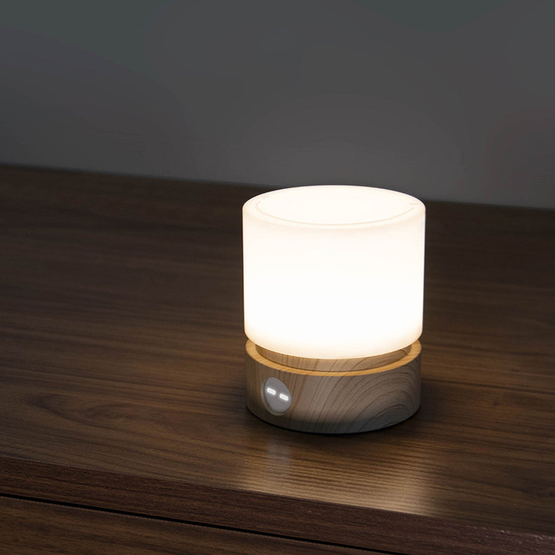 Samtida nordisk timer uppladdningsbar ABS HIPS silikon cylinder LED bordslampa nattlampa för nattygsbord | Veska Träfärg Oändligt dimbar 5V