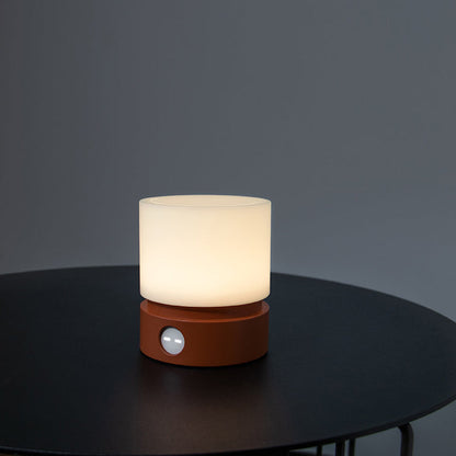 Samtida nordisk timer uppladdningsbar ABS HIPS silikon cylinder LED bordslampa nattlampa för nattygsbord | Veska