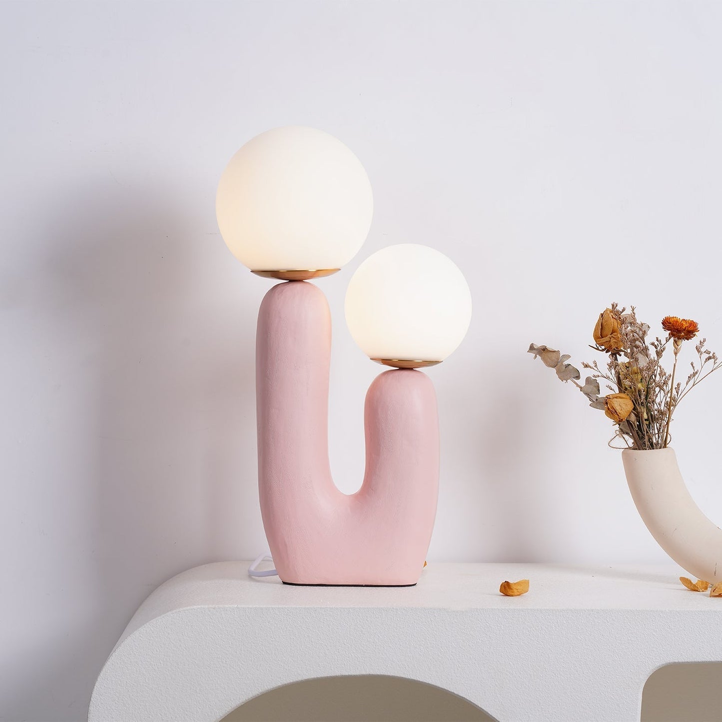 Samtida stil bordslampa med naturlig accent | Veska Rosa