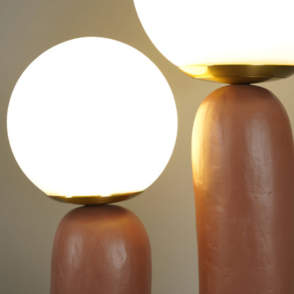 Samtida stil bordslampa med naturlig accent | Veska