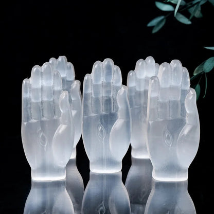 Selenit Hamsa Hand Crystal Carving | Veska