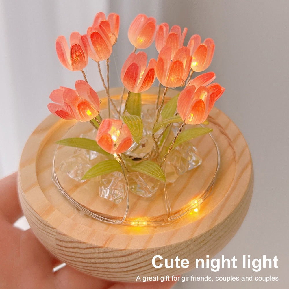 Shiny Tulip Handgjord Nattlampa | Veska