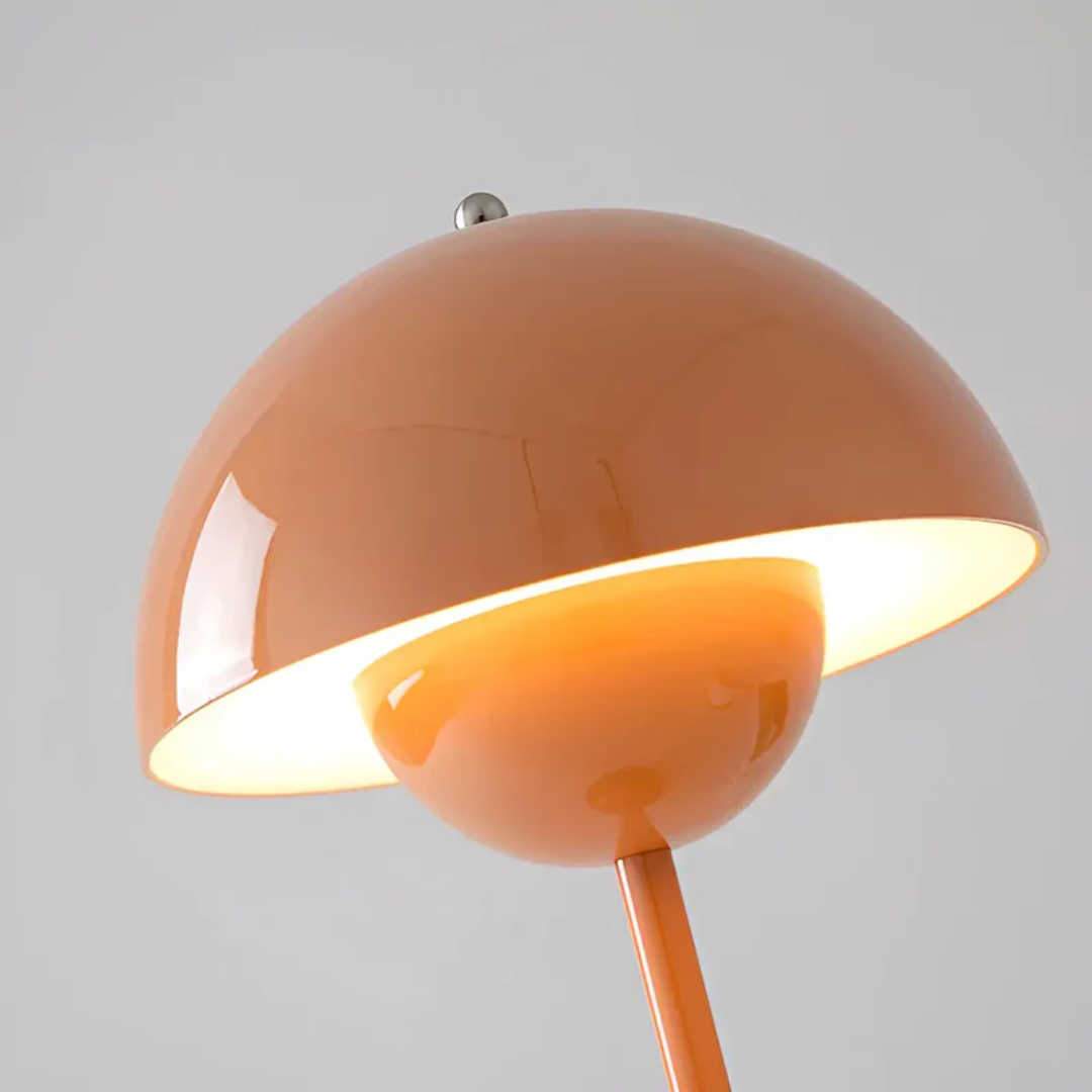 Skandinavisk Bordslampa med Luminös Flair - NordicBeam | Veska