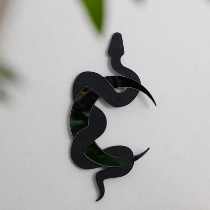 Snake Mirror Väggdekor | Veska