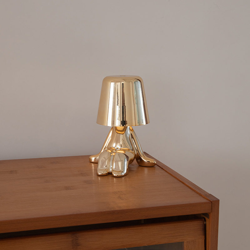 Speciell bordslampa med en trivsam atmosfär | Veska Lampa – Silver Gina