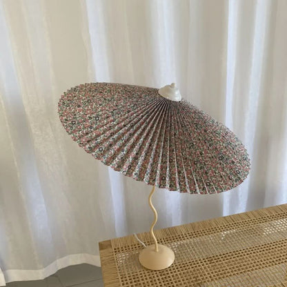 Squiggle Umbrella Table Lamp – Modern Twirl Design med kromfinish | Veska Blommig Grädde