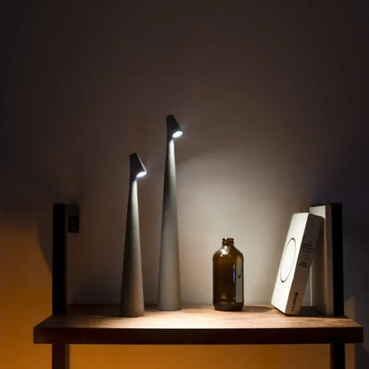 Stilren bordslampa - trådlös | Veska