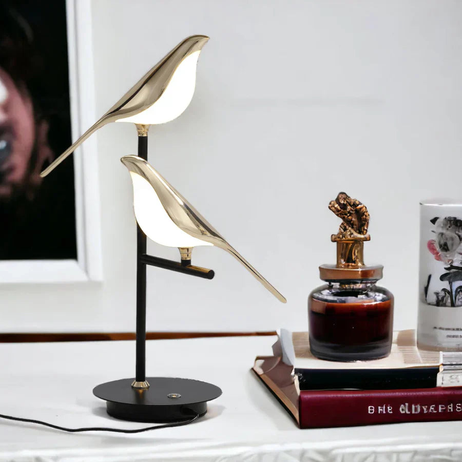 Stilren Design LED Bordslampa - AvaBird | Veska