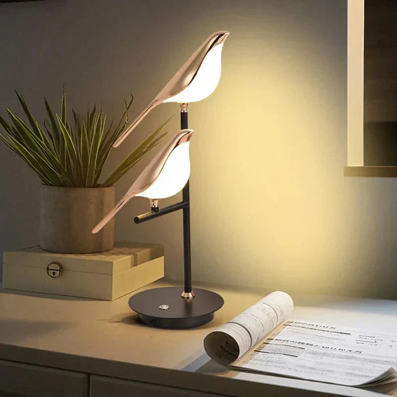 Stilren Design LED Bordslampa - AvaBird | Veska