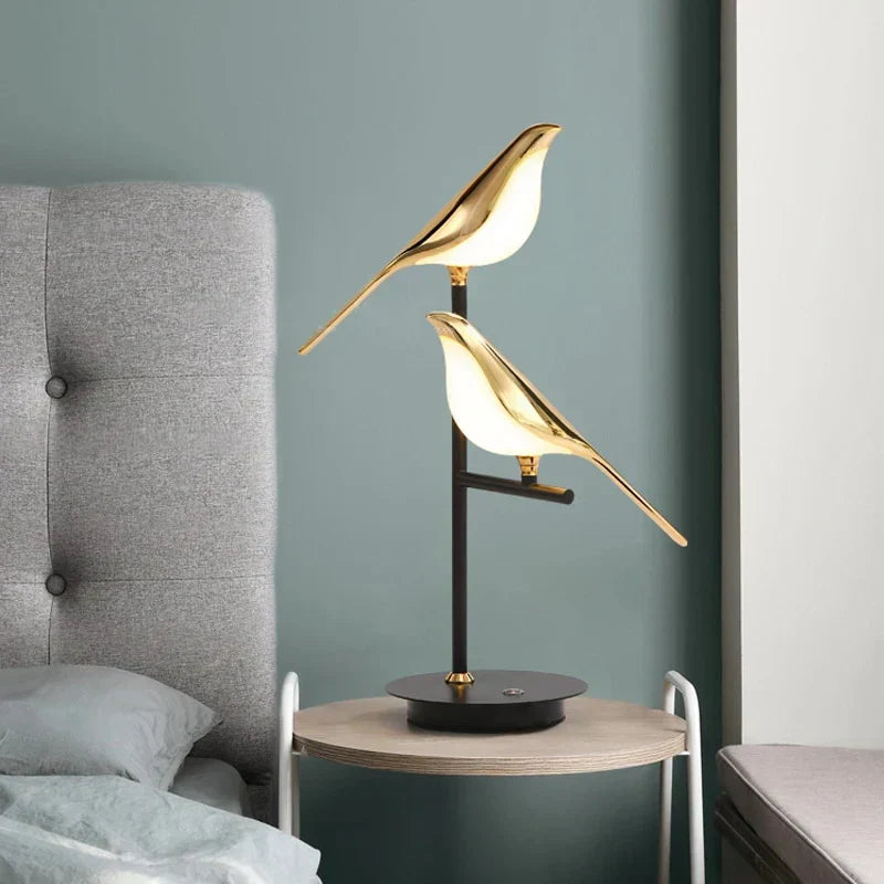 Stilren Design LED Bordslampa - AvaBird | Veska