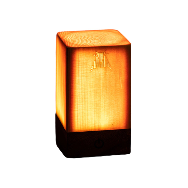 Stilren LED Bordslampa - WoodGlow | Veska