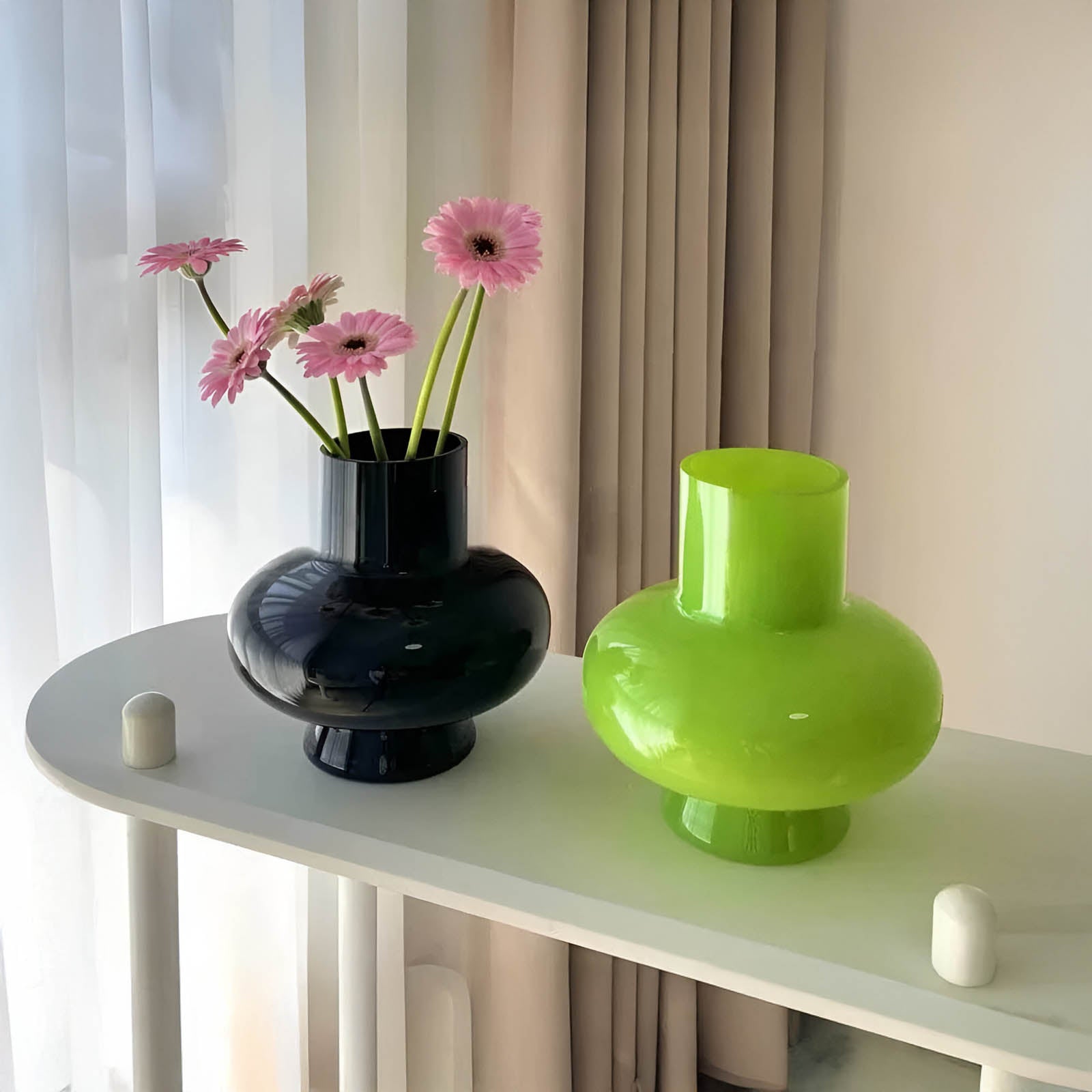 Subtil Rund Glas Vasen | Veska