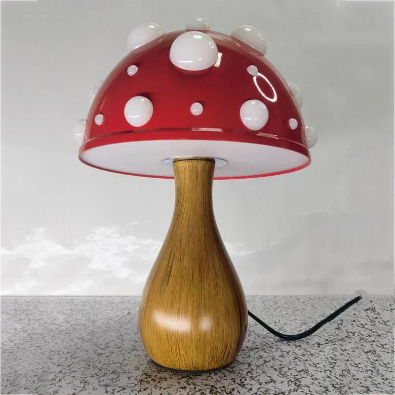 Svamp Lampa – Retro LED Bordslampa i Svampdesign för Mysiga Inomhusutrymmen | Veska