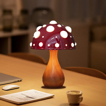 Svamp Lampa – Retro LED Bordslampa i Svampdesign för Mysiga Inomhusutrymmen | Veska